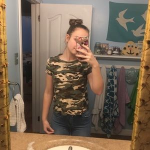camo t-shirt